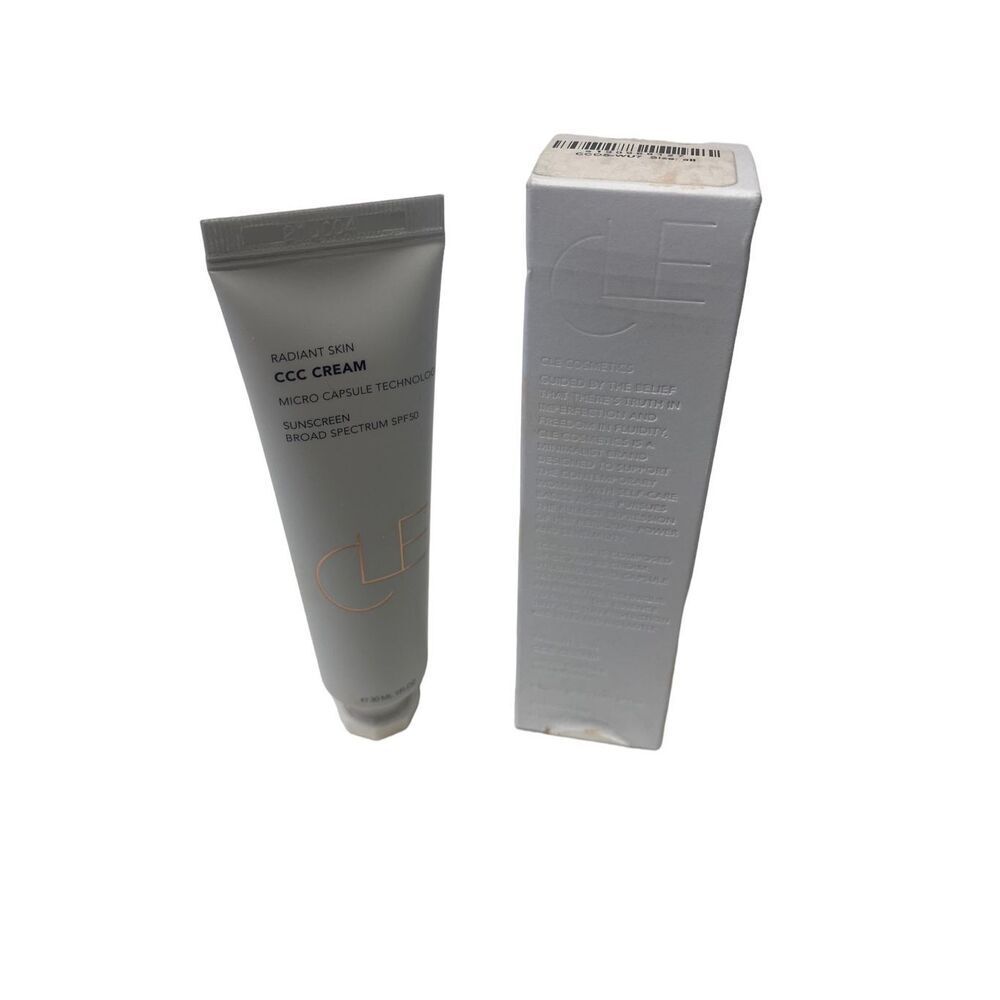 Cle Cosmetics CCC Cream‎ Foundation In Warm Medium Light Damaged Box